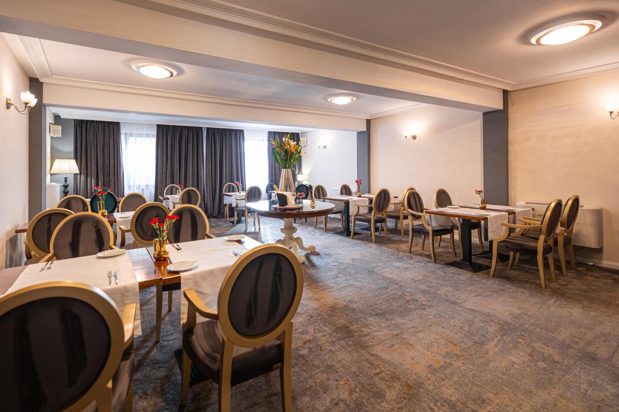 Hotel Brilliant Plaza 4*